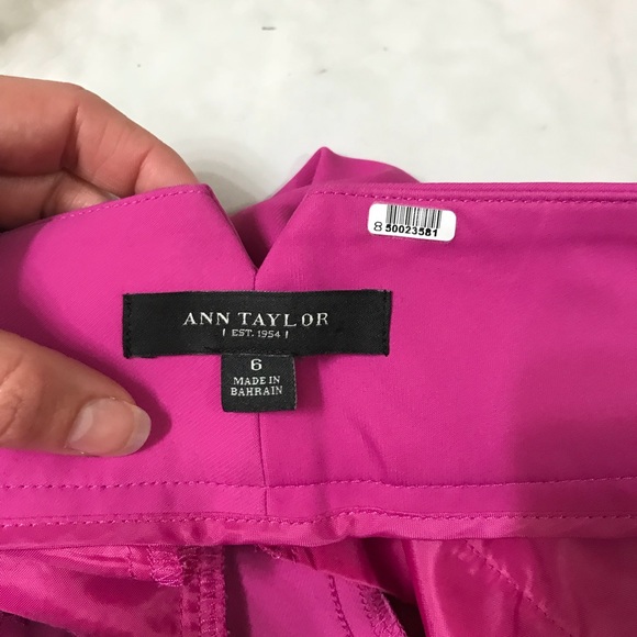 Ann Taylor Pink Pleated Dress Pants - Picture 3 of 6